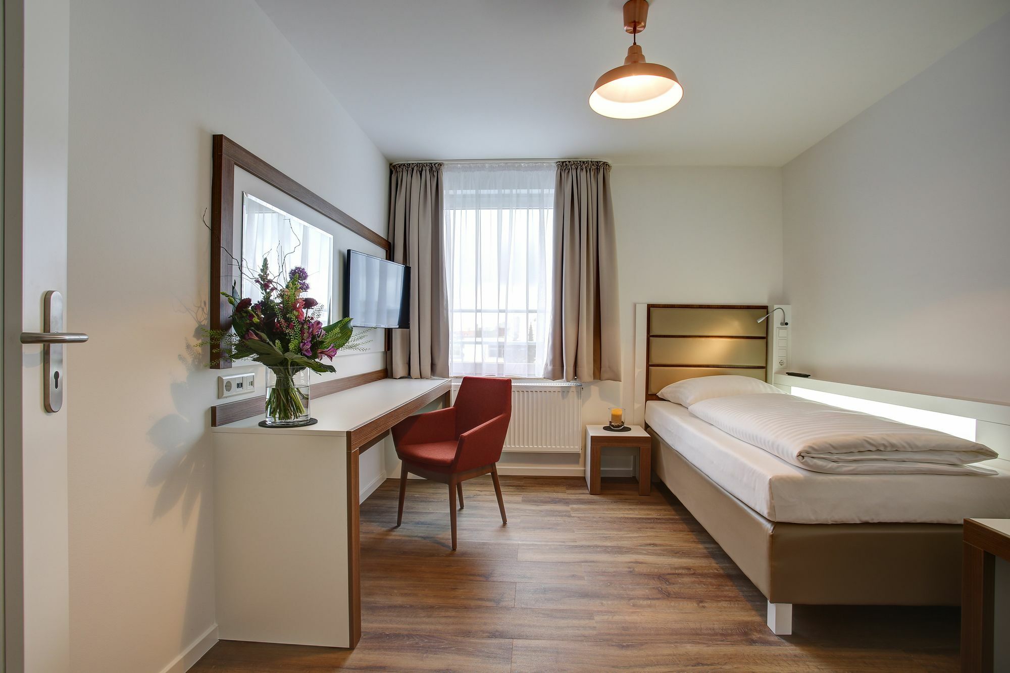 Ina Boutique 030 Hannover-City Bagian luar foto